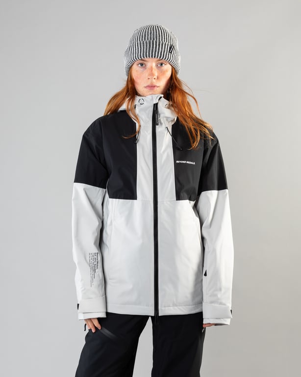 Beyond Medals Fullzip Jacket 2L