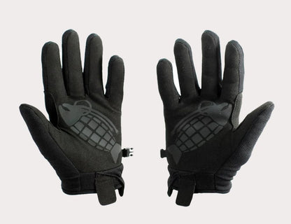 Salmon Arms SPRING GLOVE